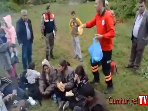 Edirne'de kaçakları taşıyan tekne battı