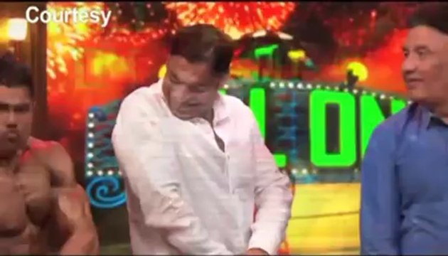 Shoaib Akhtar in Entertainment Ke Liye Kuch Bhi Karega - IANS India Videos