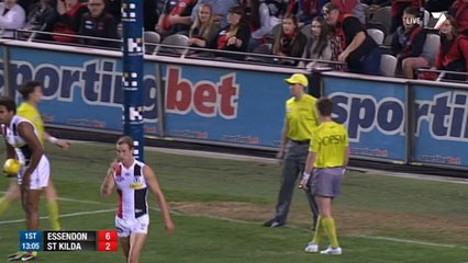 AFL 2014 Round 5 - Essendon v St Kilda 1st Qtr
