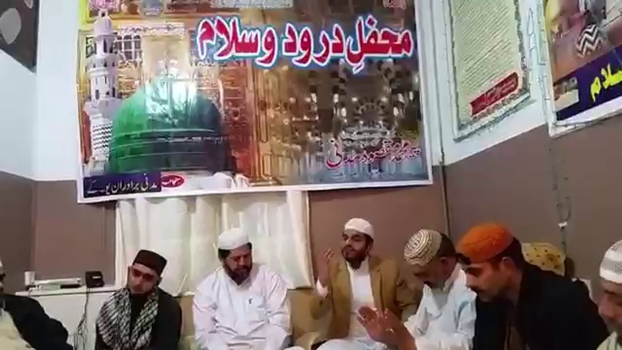 Hamein Huzoor ki qurbat naseeb ho jaye kalam written by peer maqsood madni
