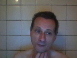 2.5.14 Une femme à l'entrée d'un bâtiment... Contexte 2. Qadosh Qadeshah... LE REVE