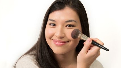 Beauty Basics - How to Apply Blush