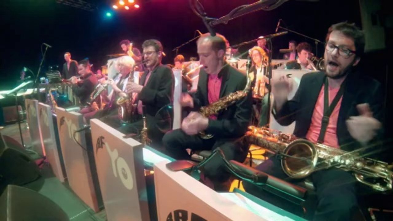 LE PARTOUZEUR chanson live de Yo + Big Band de Fontaine