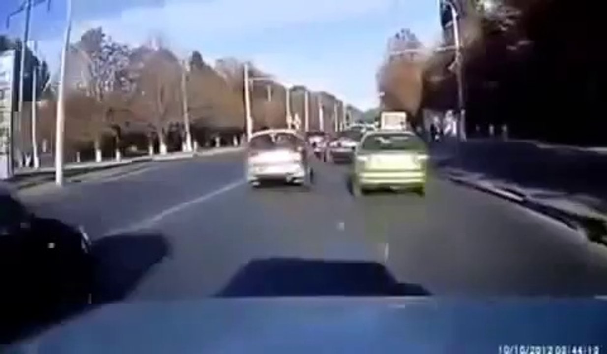 Car Crash Accident 2014_2013 Best Car Crash Acc...