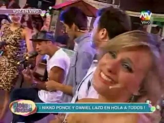 Nikko Ponce y Daniel Lazo cantaron juntos en "Hola a Todos"