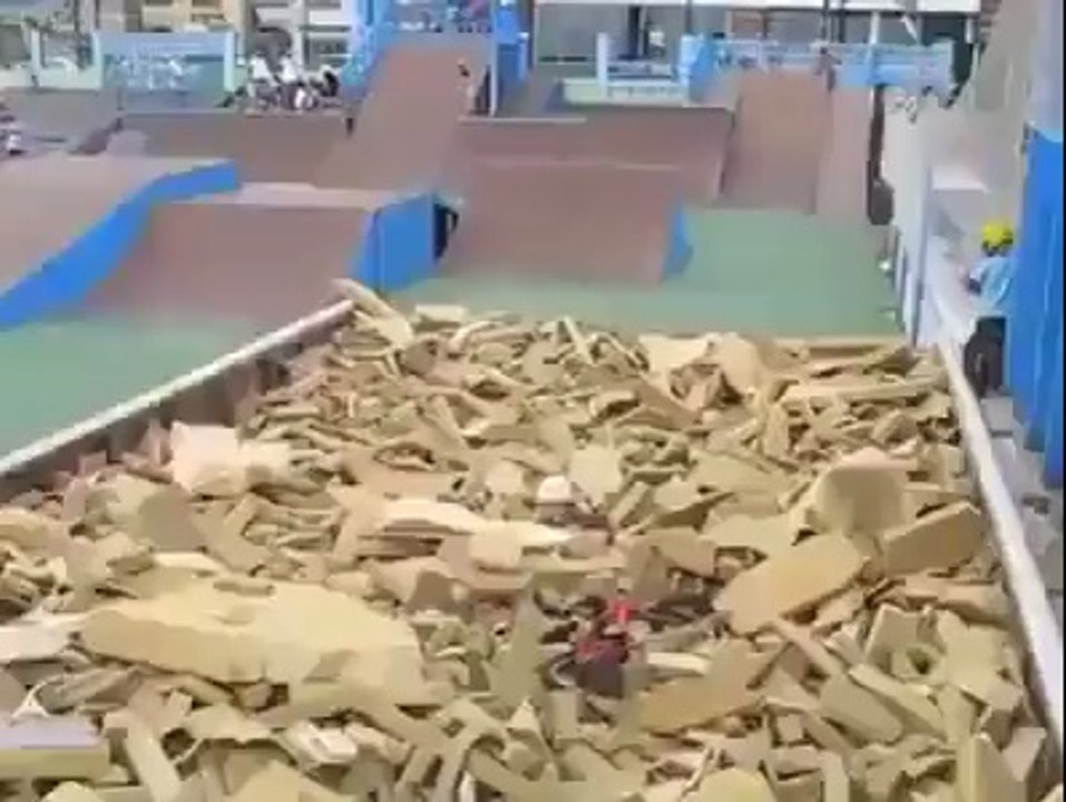 4 Year Old BMX Twins ROCK  SHARE