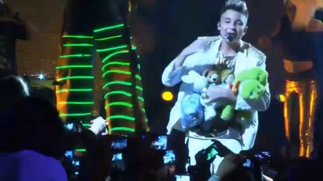 Mc Gui - Ostentar Esperança (Sonhar) _ (Web Clipe - Lançamen