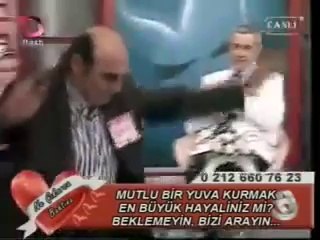Flash TV'deki Evlilik Programında Hunharca Kopan Adam