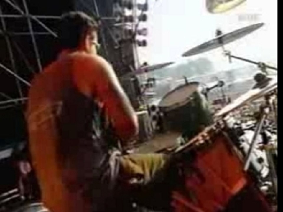 NOFX - Linoleum (Live)