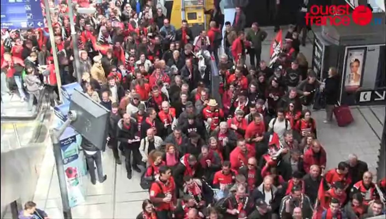 Les Rennes en route vers le Stade de France. am...
