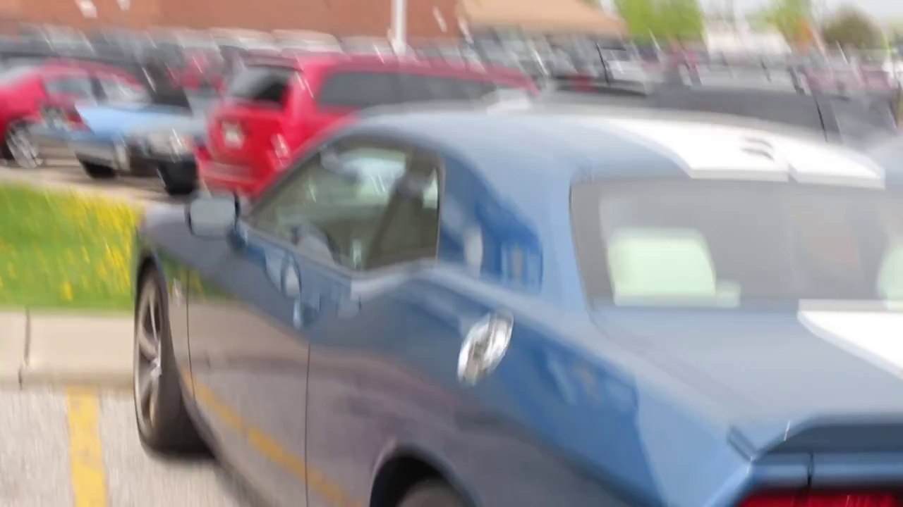 İnanılmaz Renk Değiştiren Araba!