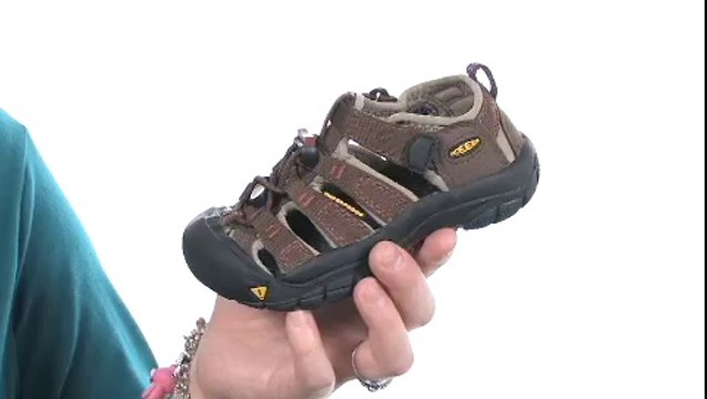 Keen kids newport h2 toddler little kid strong blue cyber yellow wagon