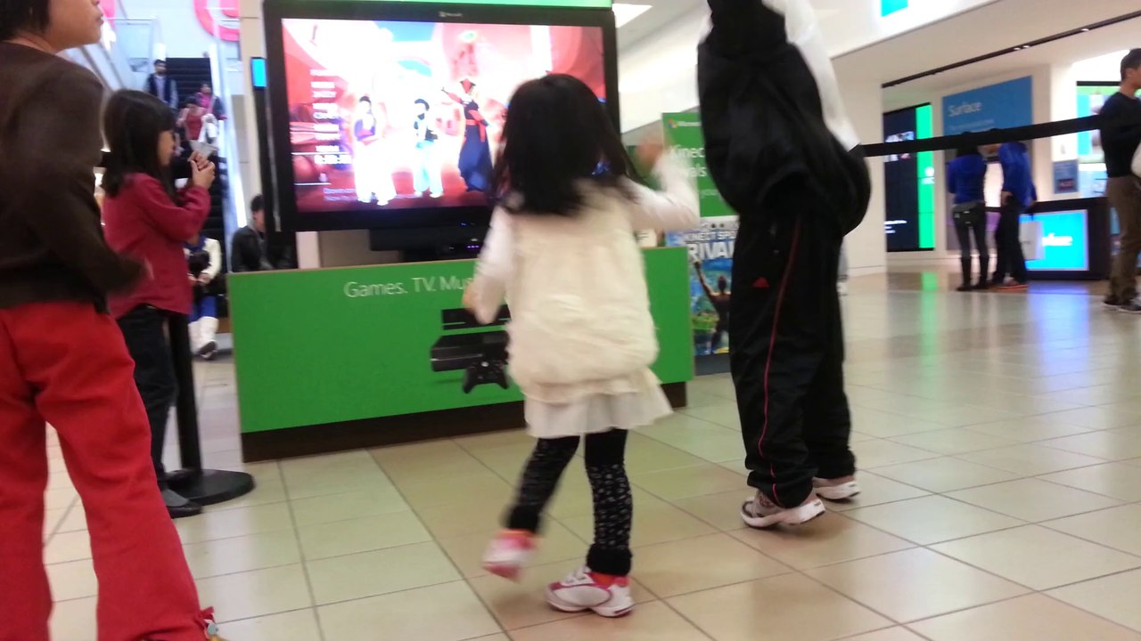 jocelyn dancing Aladdin