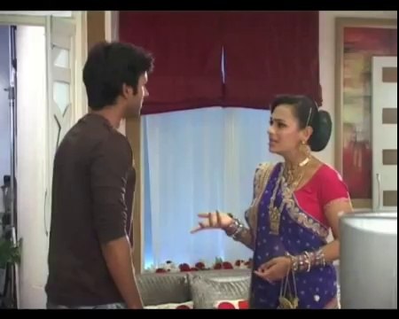 Aur Pyaar Ho Gaya : Raj in trouble