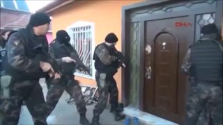 Videos de Risa: Paco, vete a abrir la puerta que estan llamando (tepillao.com)