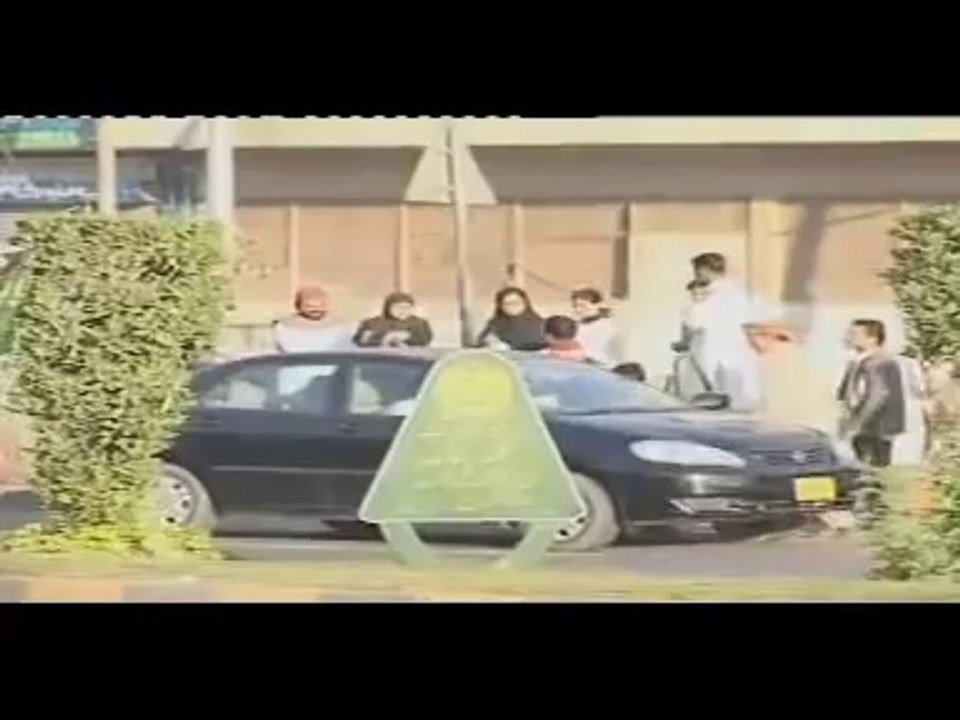 when Karachi bathed in blood- after assasination of Benazir Bhutto 27th December 2007