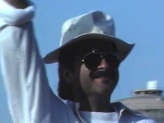 Rare and old video of Bollywood stars playing cricket