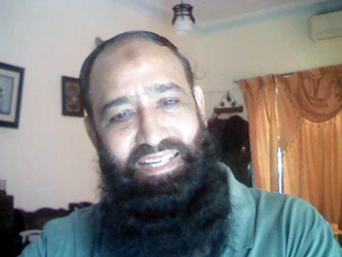 Cow (gaaye) ko loose motion Mandi bahuddin mein Dr.Ashraf Sahibzada