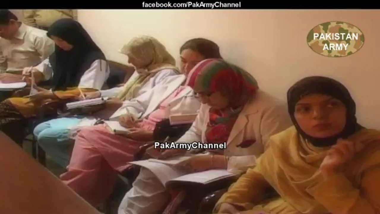 Pakistan Army Song- Hum Pakistan ki Berri Fauj kay Sher Daleer Sipahi (HD)