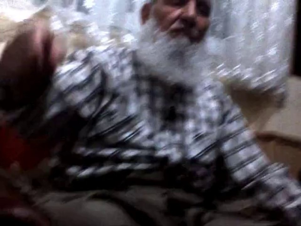Dünya Bir Gelinlik Kıza Benzer