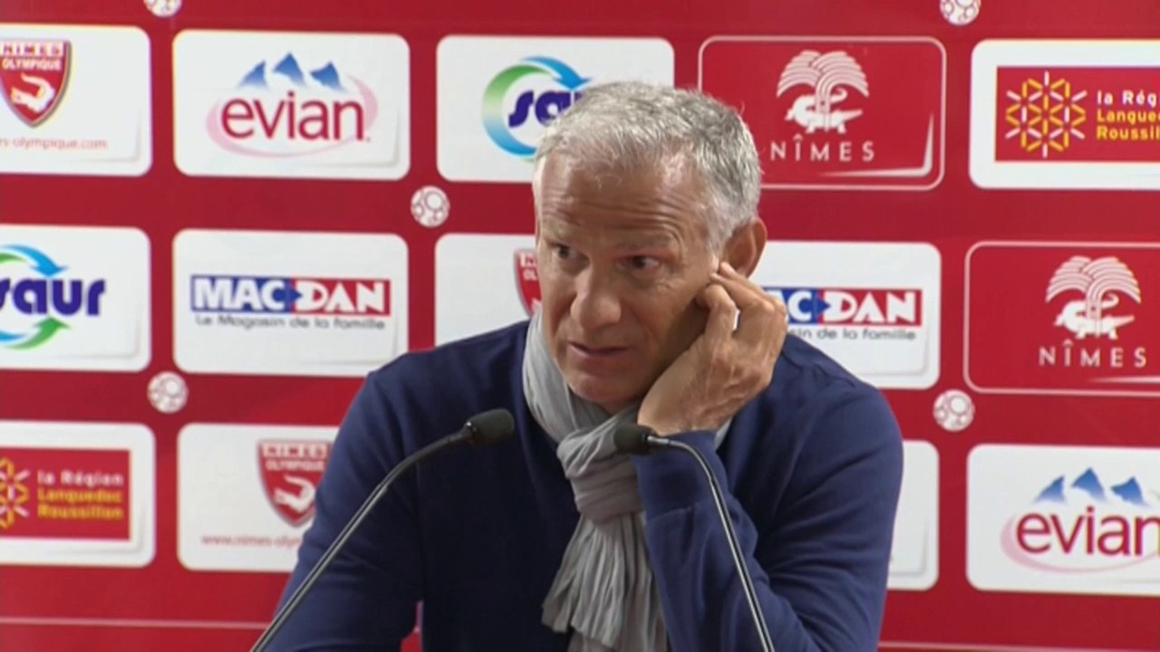Conférence de presse Nîmes Olympique - Stade Brestois 29 (1-1) : René MARSIGLIA (NIMES) - Alex  DUPONT (SB29) - 2013/2014