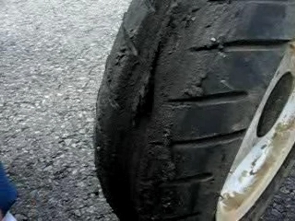 pneu apres le burn!!!