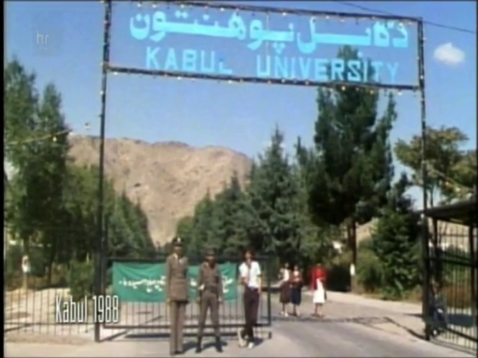 UEBERLEBEN IN KABUL - EINE STADT UND IHRE FRAUEN