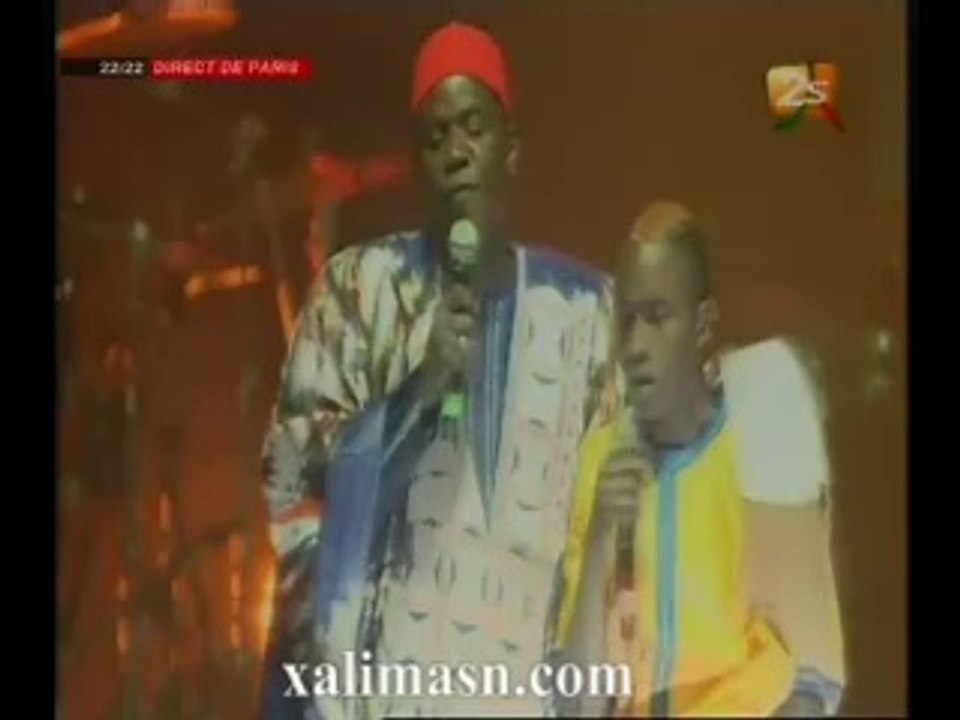 Wally Seck au Zenith - Prestation de Ouzin Keita