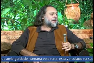 A ambiguidade é ver a igreja celebrando o nascimento de um Jesus que ela mesmo está matando! - 10Youtube.com