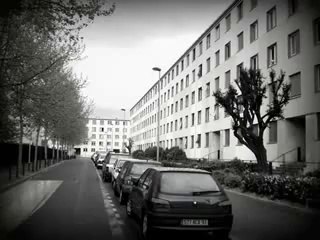 Le Blanc-Mesnil (93) : visite de la cité "Les Tilleuls"