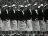 Βερολίνο 1936 -  Έλληνες αθλητες χαιρετούν τον Χιτλερ
