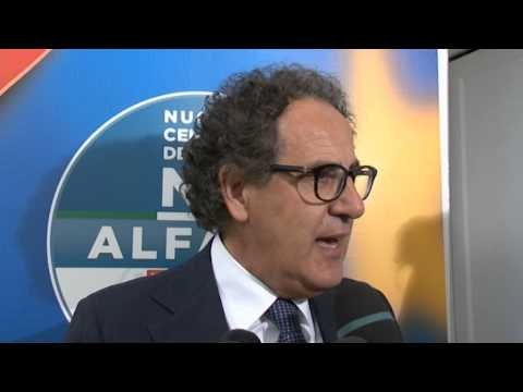 Napoli - Presentazione della lista NCD (01.05.14)