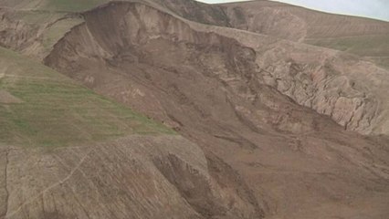 Confusion over Afghan landslide dead