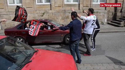 Guingamp. Les supporters fêtent toujours la victoire