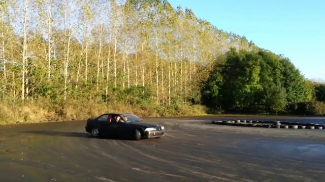 Amazing DRIFT FAIL.... Crazy Car crash!
