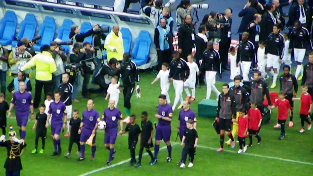 03/05/14 : SRFC-EAG : entrée des équipes