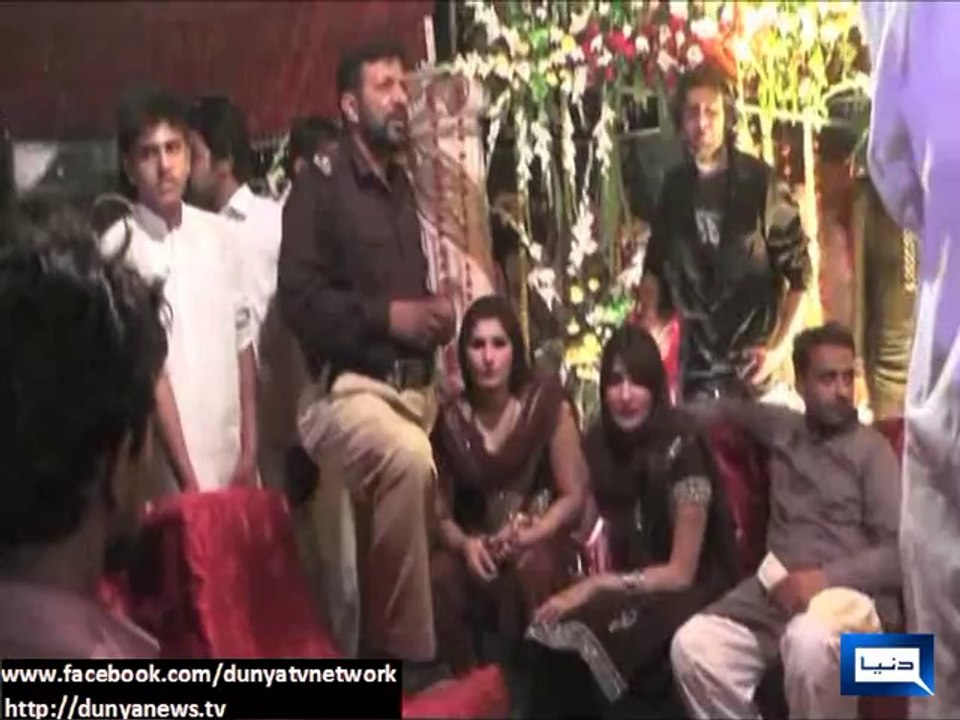 Dunya News-Hafizabad: Panic spread over aerial firing in wedding ceremony