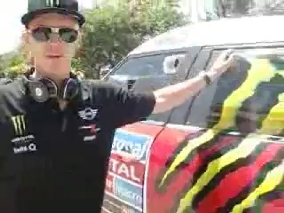 Guerlain Chicherit présente sa voiture pour le Dakar tour ! un véritable Monstre !!!