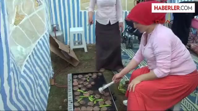 Horon Tepen 80'lik Emine Nine, Hayran Bıraktı
