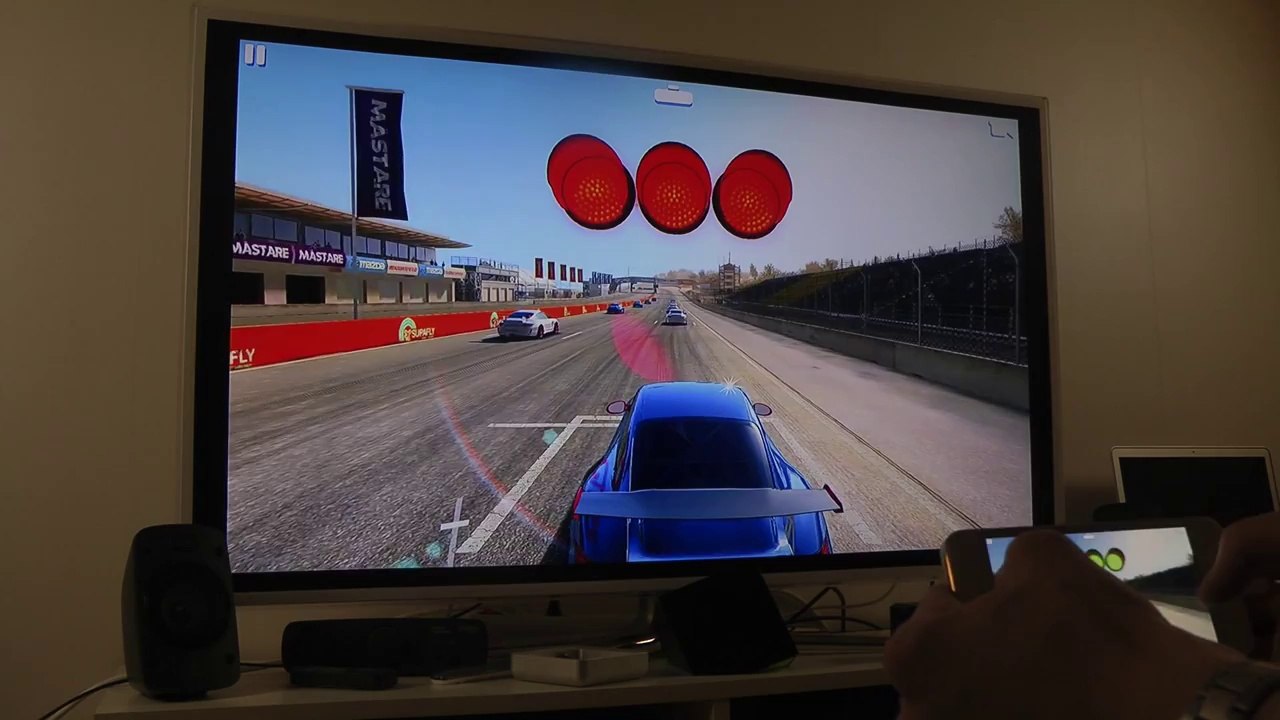 Real Racing 3 iPhone 5S SAMSUNG SMART TV HD Gameplay Trailer