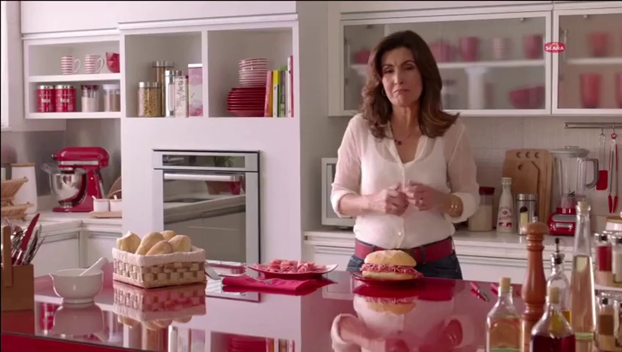 Fátima Bernardes na propaganda da Seara - Presunto Cozido