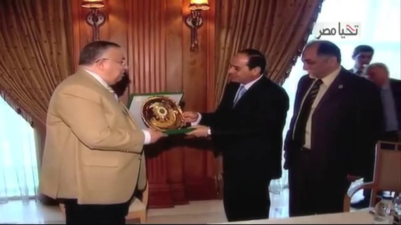 السيسي: «إحنا خدامين الغلابة» وأنا مسئول عن كل طفل «مش لاقي ياكل».. مصر في «ظروف صعبة»