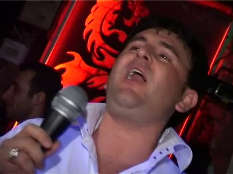 DAN BOBOCEL - E NOAPTE IAR
