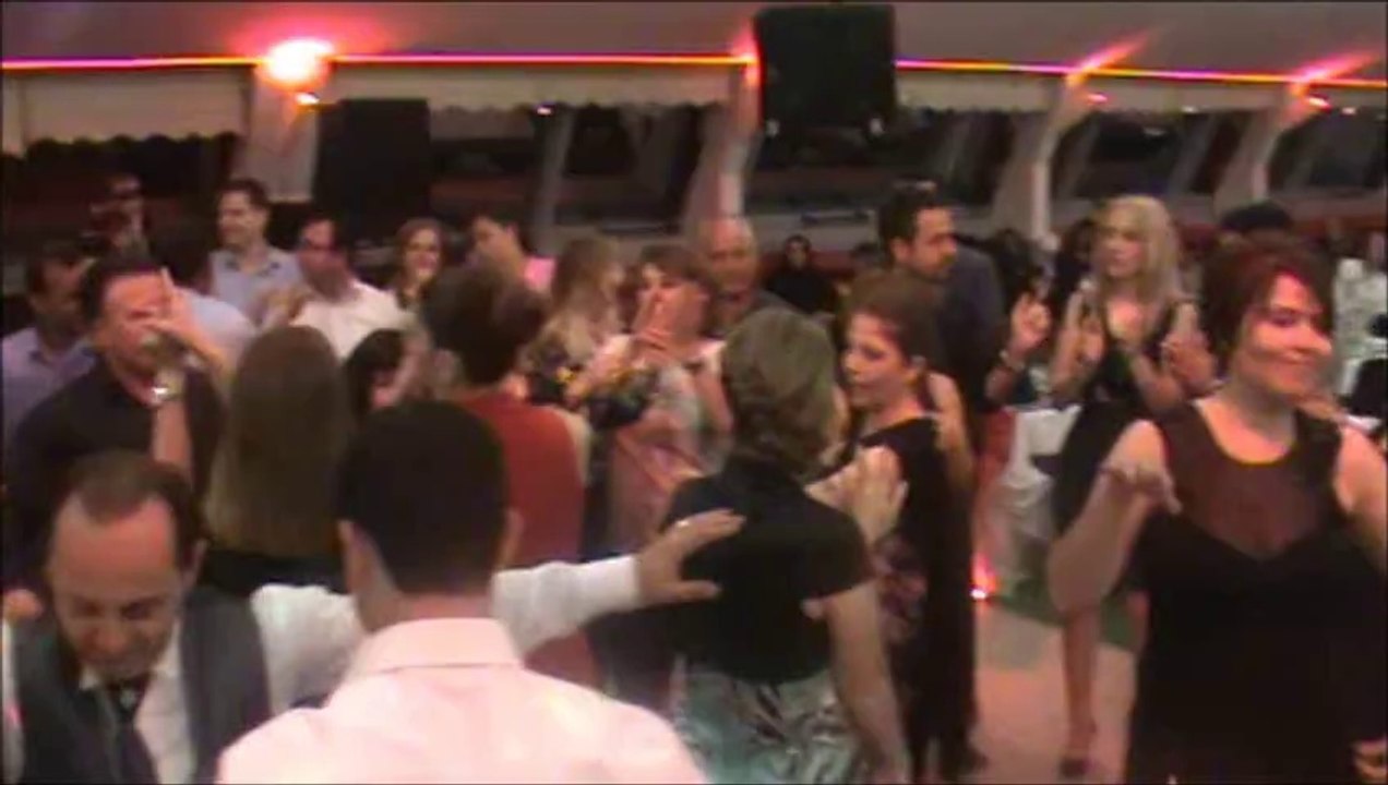 Ve Evlendiler.... Dilek & Murat Arıkan....