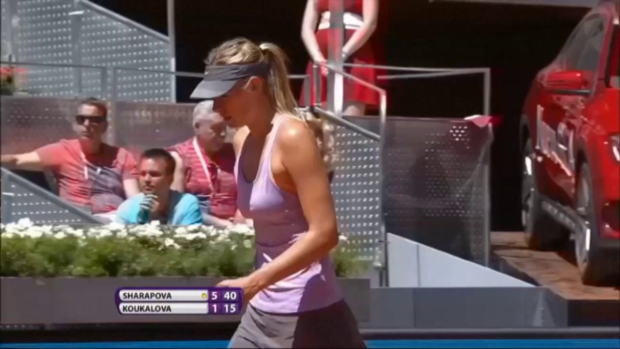 Madrid: Sharapova mit Galaauftritt