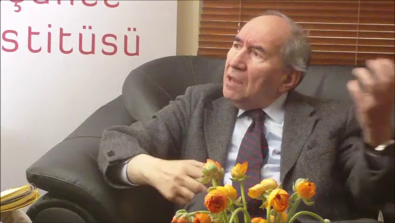 Altan Öymen 1