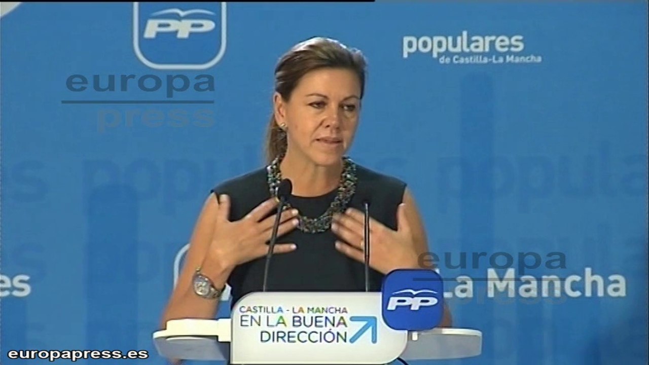 Cospedal tilda de fascista a quien ataca al PP catalán