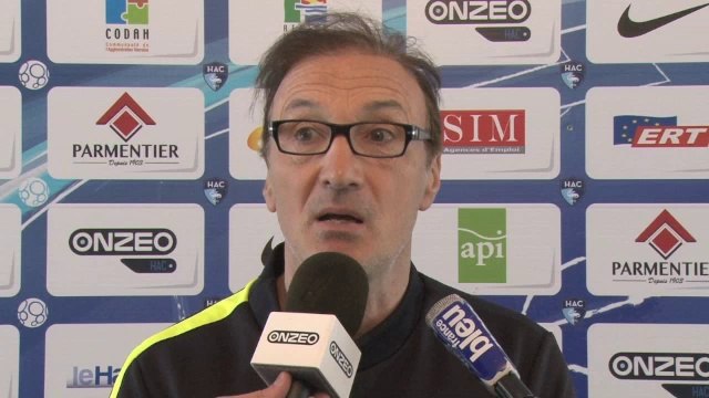 Avant Auxerre - HAC, interview d'Erick Mombaerts
