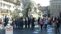 Protesta dei pittori a piazza Navona “vogliamo solo lavorare”