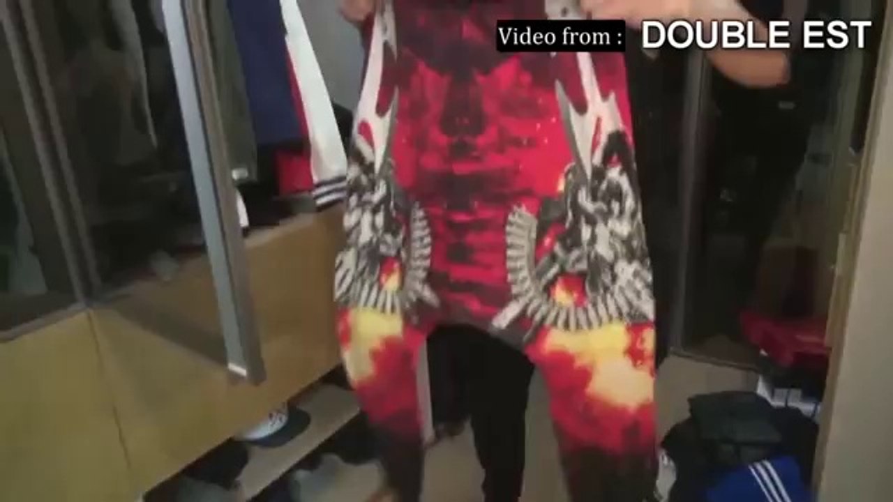 Chanyeol-Roomate programı için valizlerini hazırlıyor